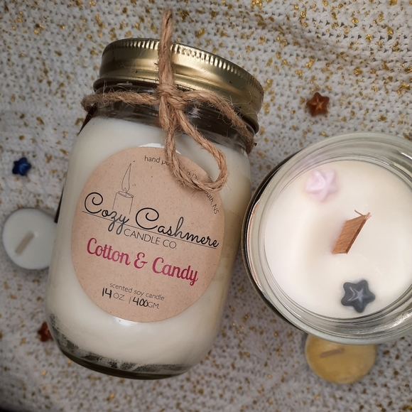 14oz Cotton & Candy Soy Hand Poured Wood Wick Candle - Picture 5 of 13